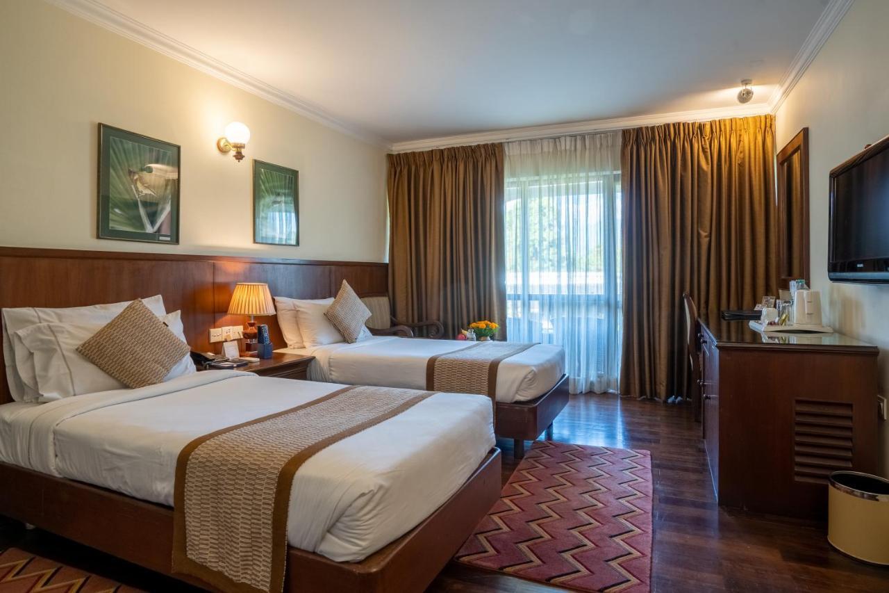 Fish Tail Lodge Похара Екстериор снимка
